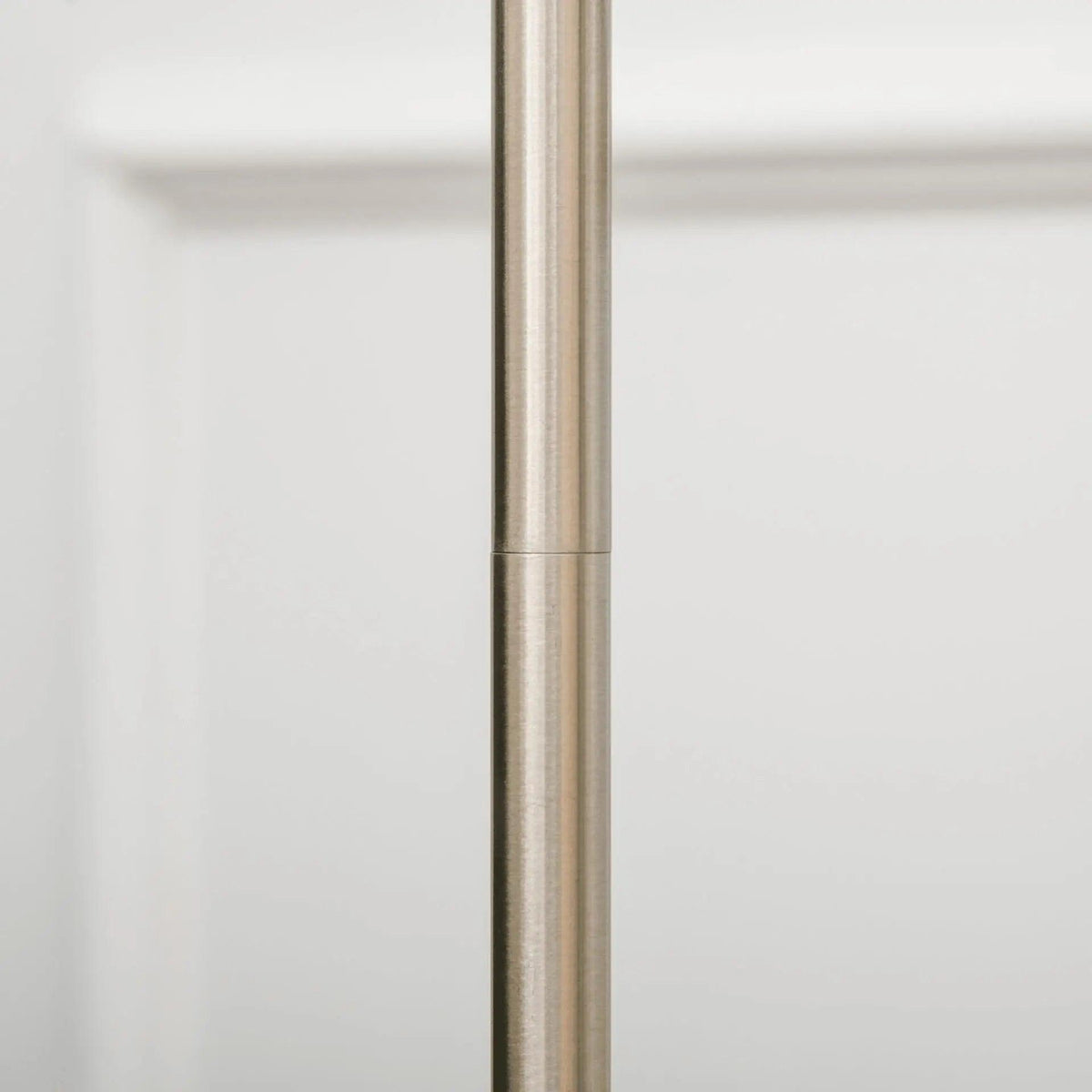 Steel Floor Lamp with Pleated Fabric Floor Switch. - Londecor