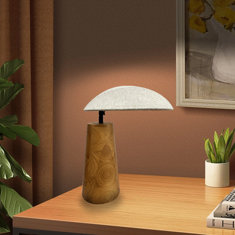 Silent Style Table Lamp