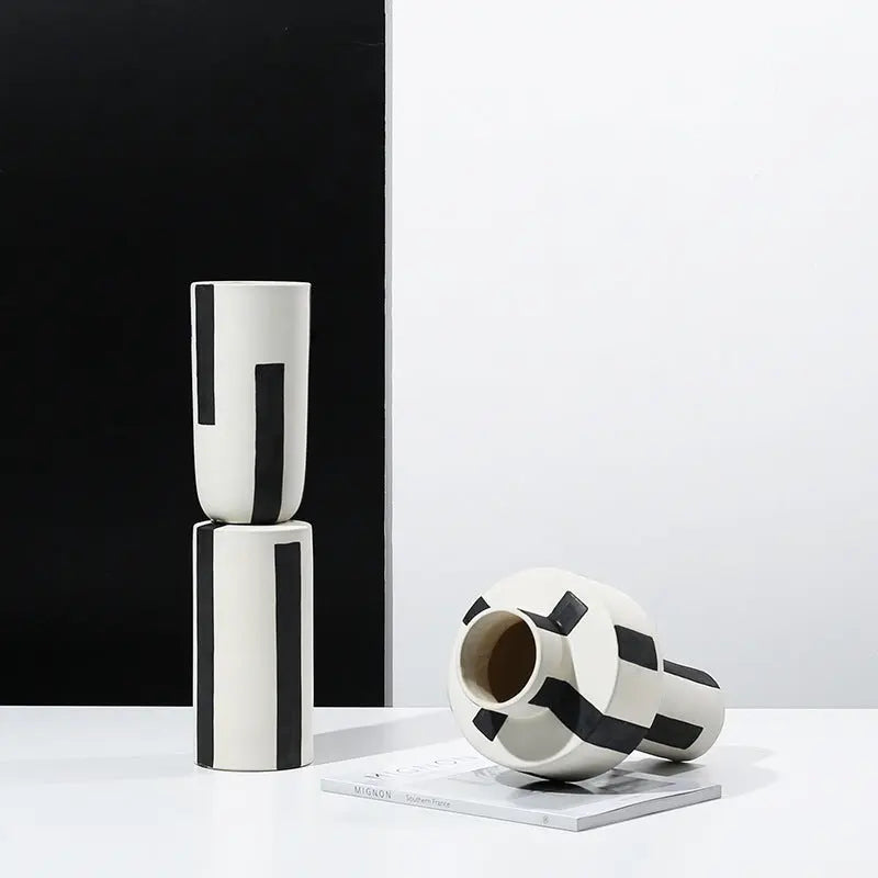 Minimalist Hand Painted Ceramic Vase With Vertical Lines Londecor