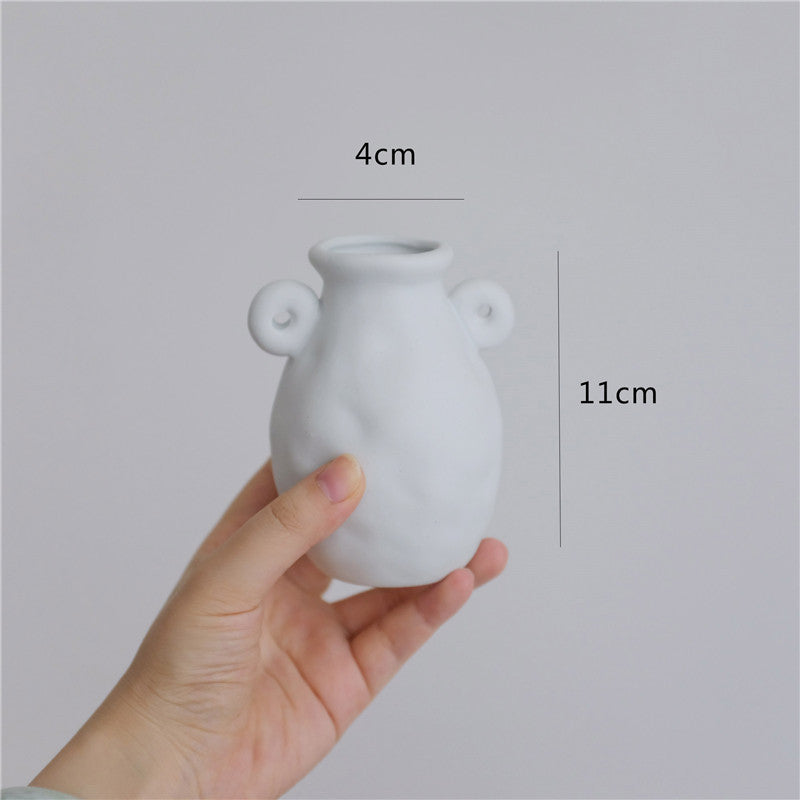 Plain Ceramic Vase Decoration