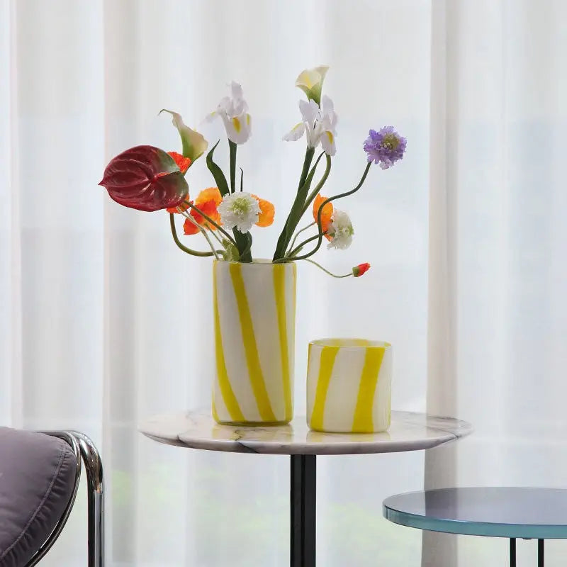 Striped Vintage Glass Living Room Vase Londecor