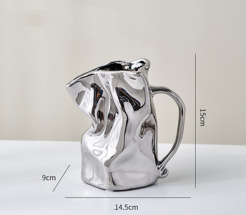 Ceramic Vase Decoration