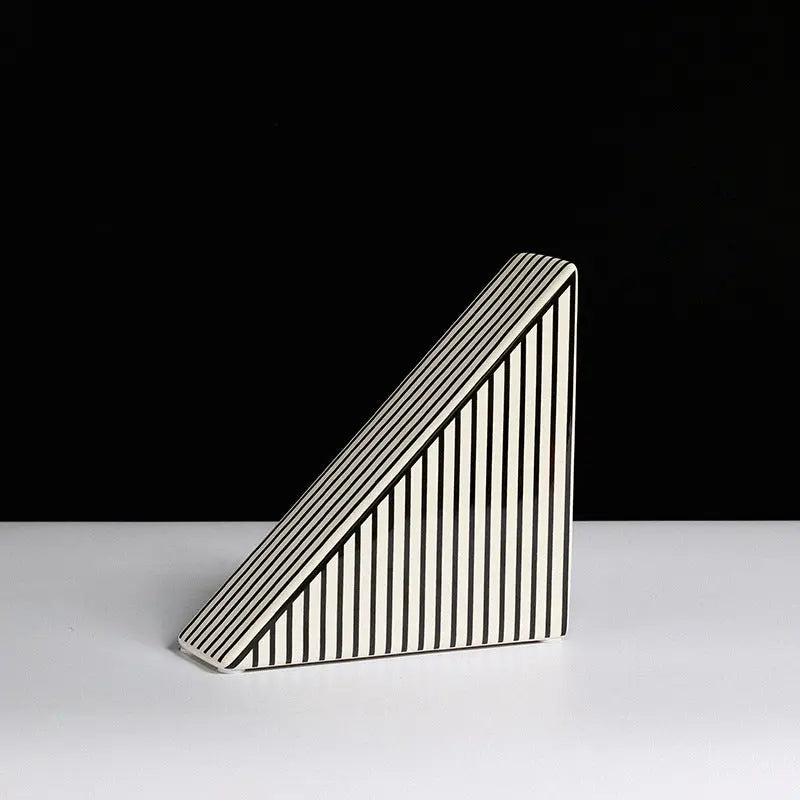 Black and white striped ceramic vase Londecor