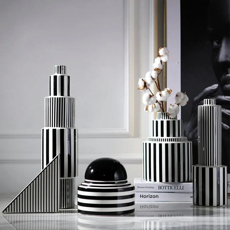 Black and white striped ceramic vase Londecor