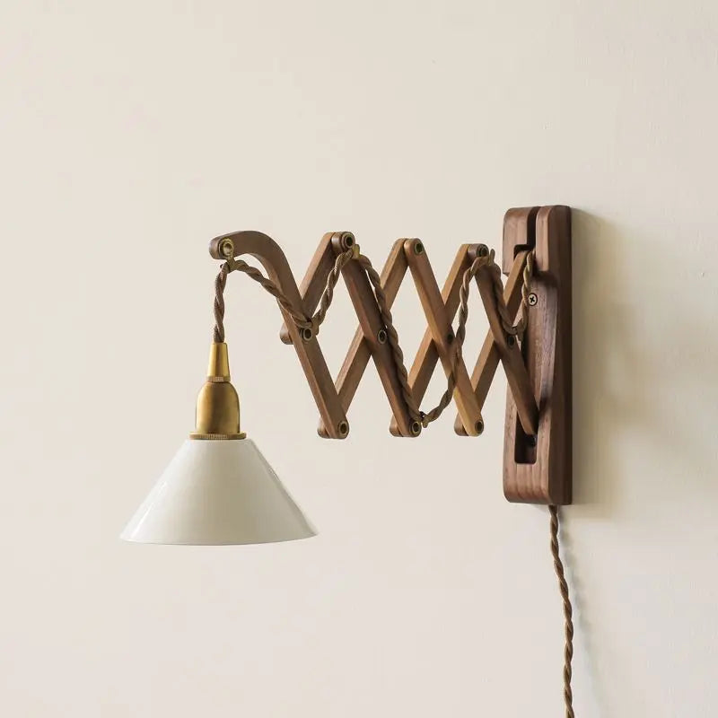 Retractable Wall Lamp Londecor