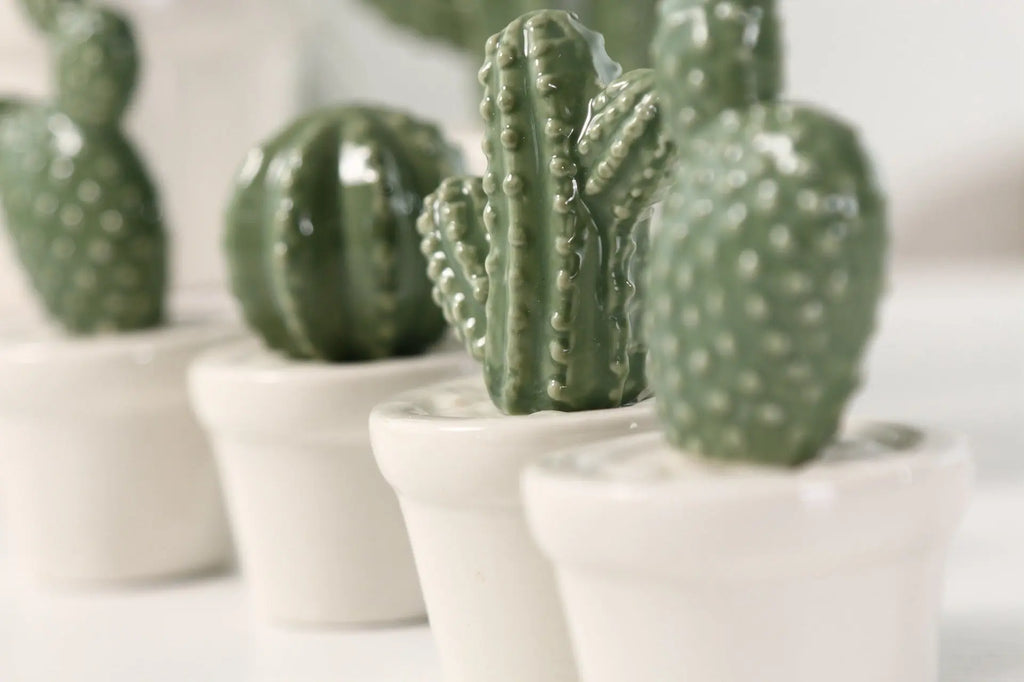 Home Accessories Ceramic Decoration High Temperature Simulation Cactus Londecor
