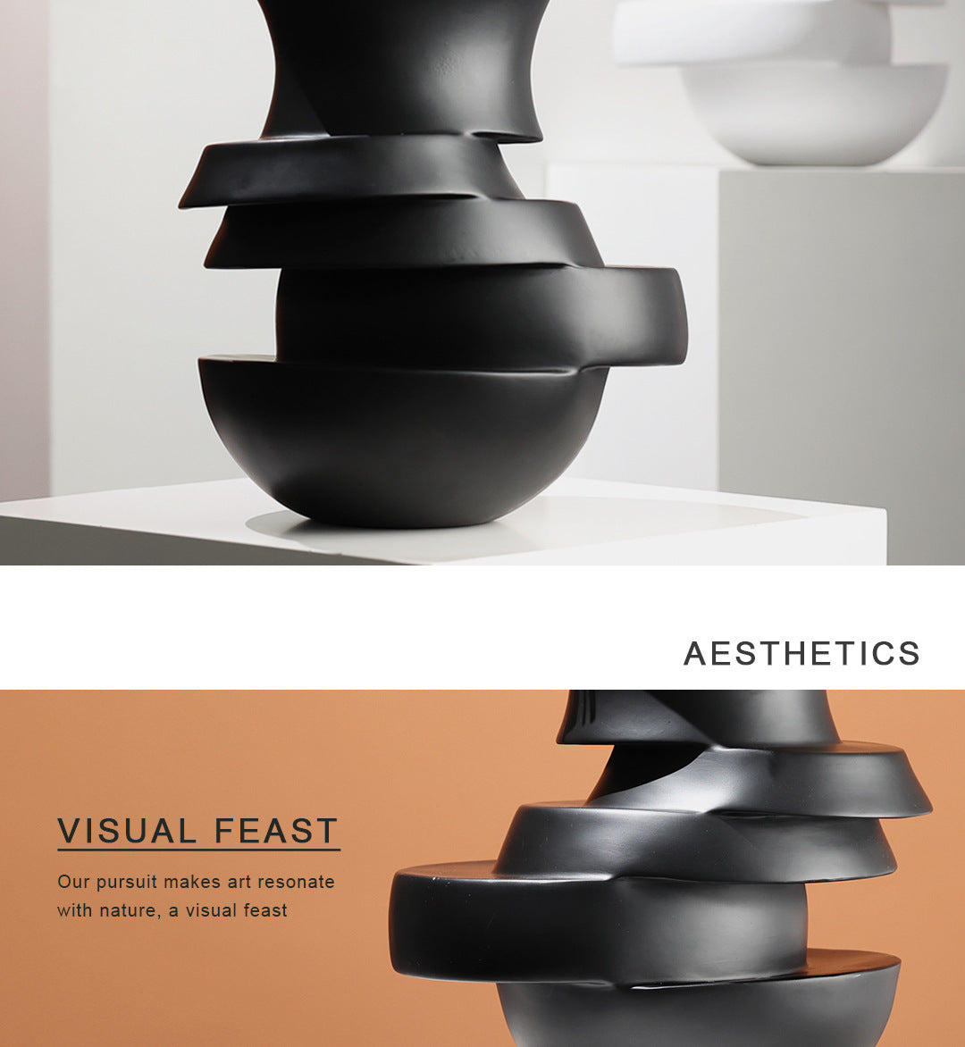 Minimalistic Entrance  Art Vase
