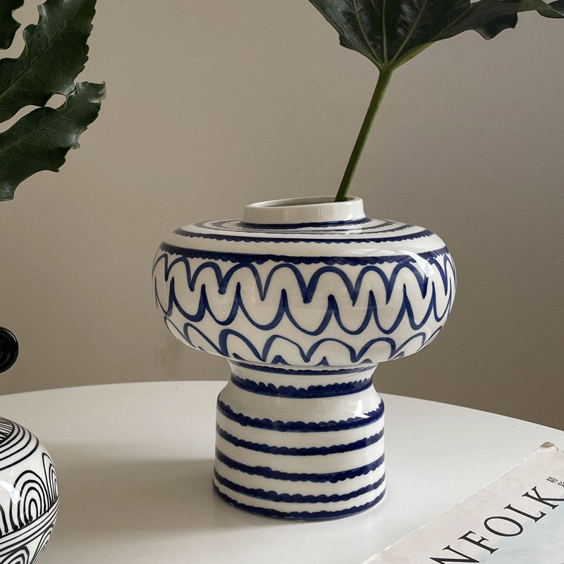 Striped Art Vase Londecor