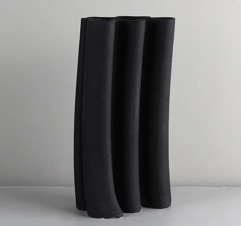 Light Luxury Designer Bisque Vase Decoration Londecor