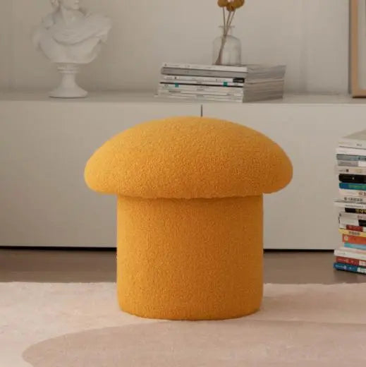 Minimalist Solid Elbow Chair - Londecor