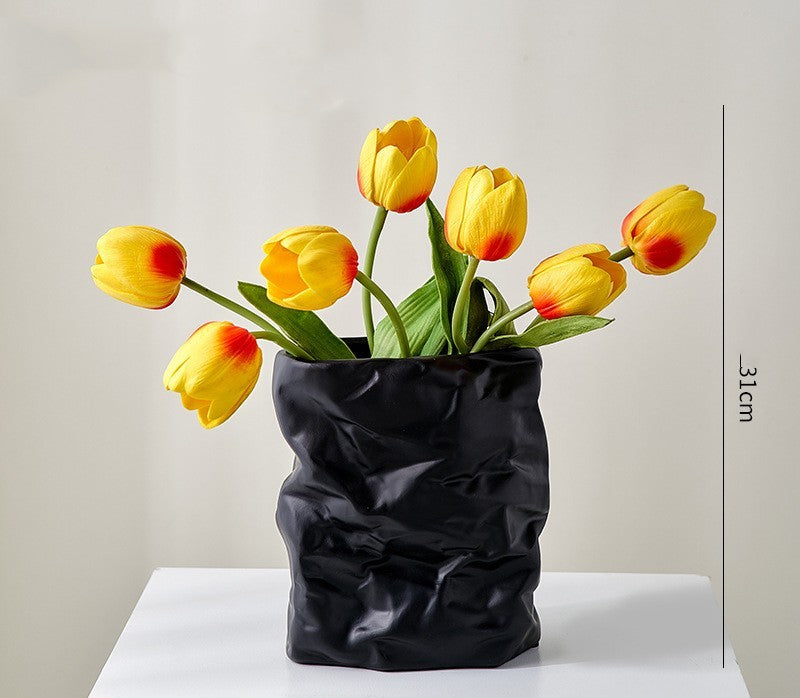 Ceramic Vase Decoration