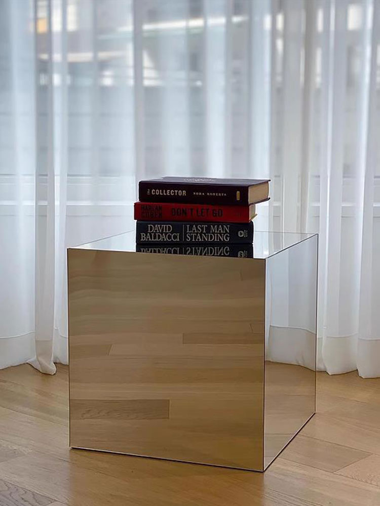 Mirror Acrylic Cube Coffee Table Londecor