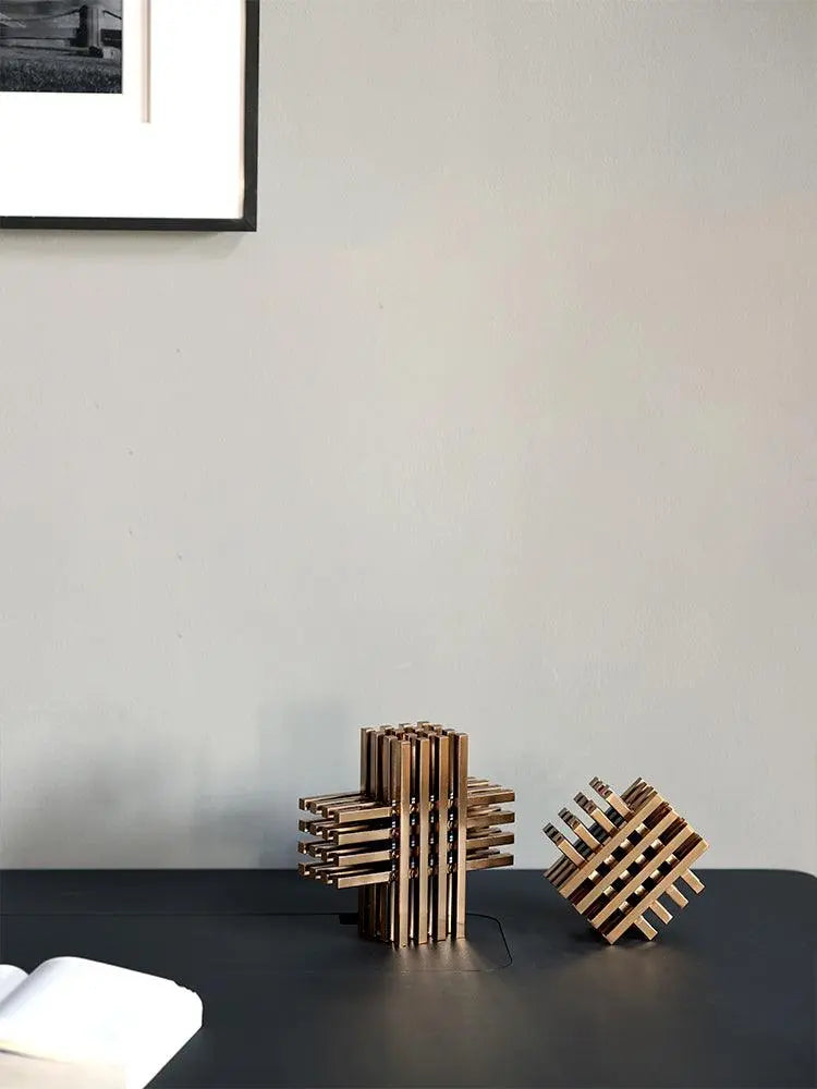Modern Minimalist Desk Decorations Handicrafts Ornaments - Londecor