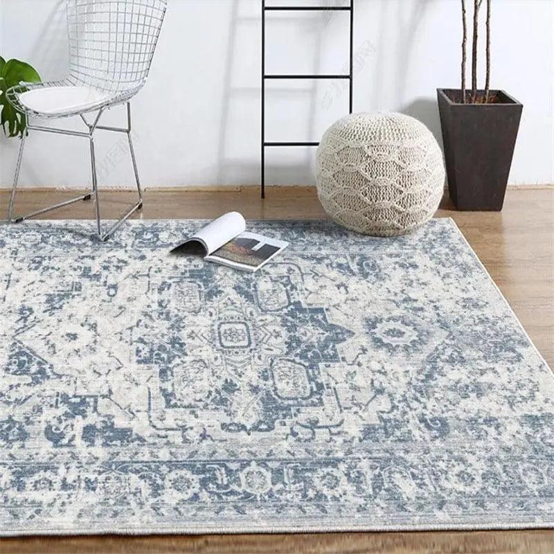 Distressed Living Room Carpet - Londecor