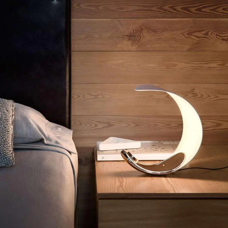 Decorative Moon Table Lamp - Londecor