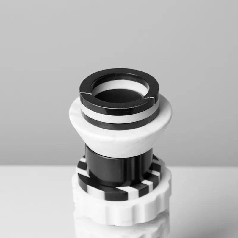 Its Modern Luxury Black-and-white Marble Candlestick Ornaments Londecor