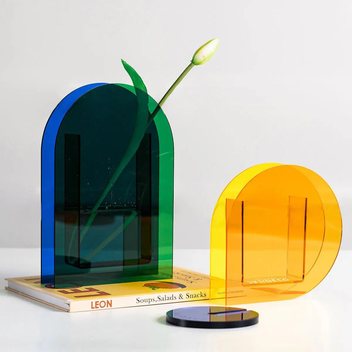 Color Illustration Ornament Vase - Londecor