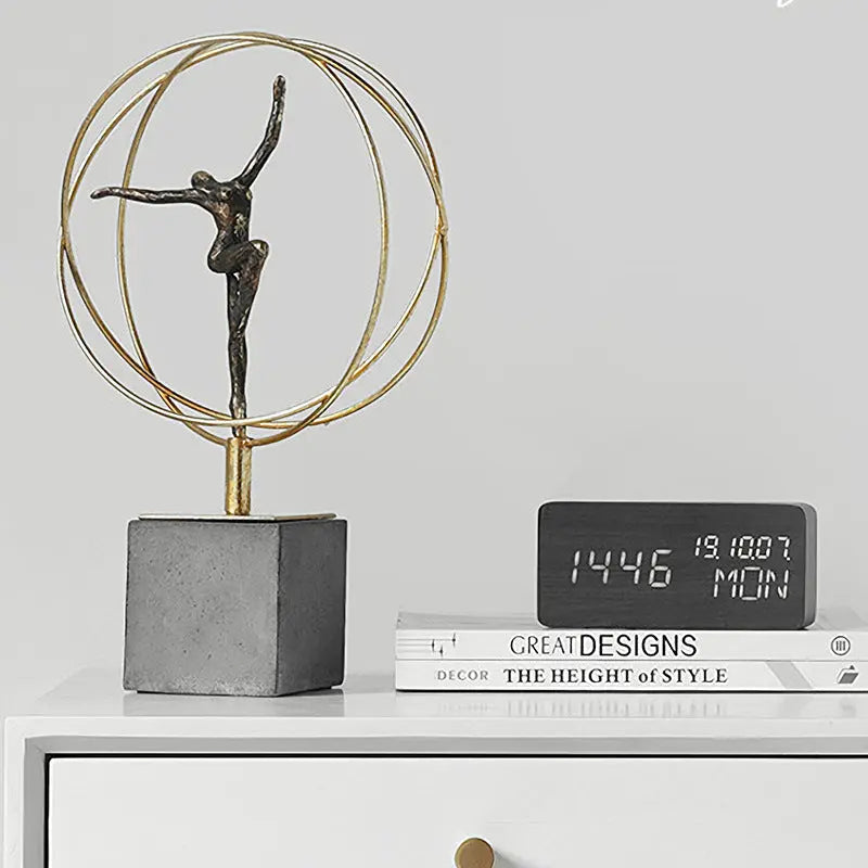 Dancing Youth Home Living Room Office Desktop Graduation Gift Londecor