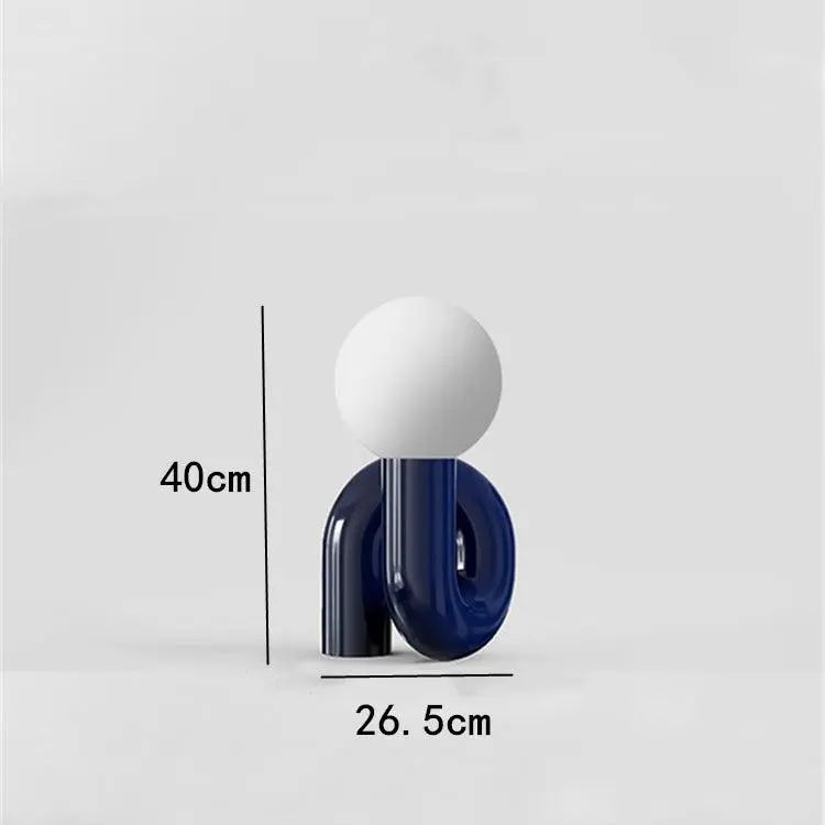 Celebrity Resin Table Lamp - Londecor