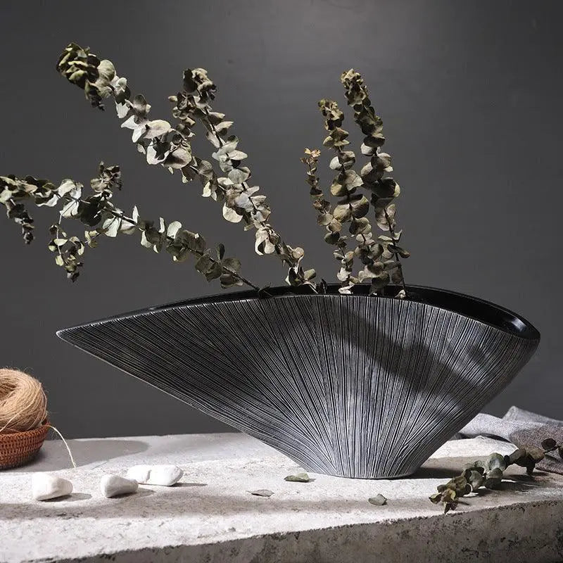Fashion Crafts Dryer Flower Vase - Londecor