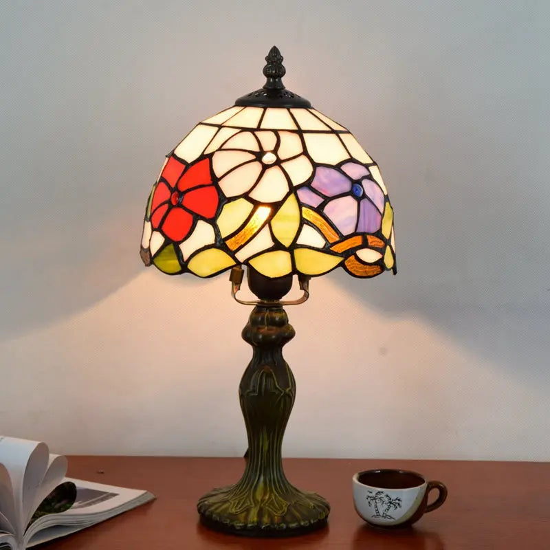 Stained Glass Table Lamp Londecor