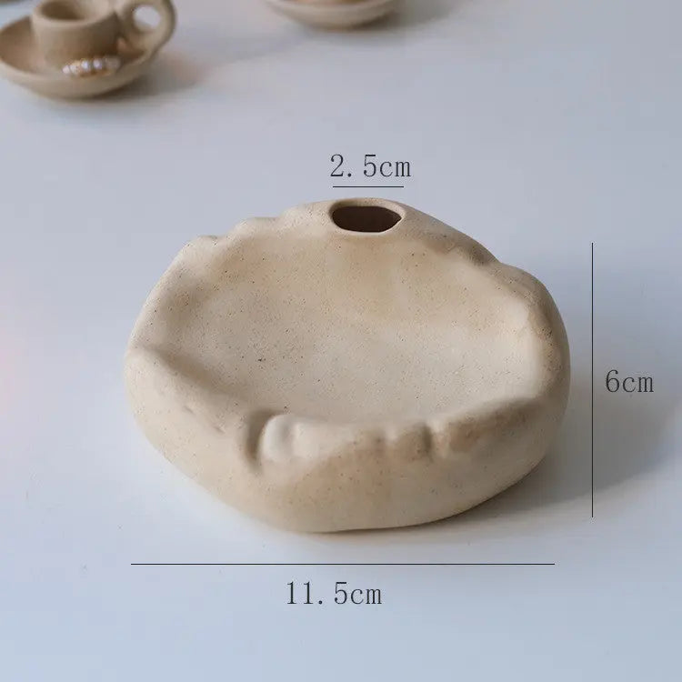 Nordic Style Simple Ceramic Candlestick Londecor