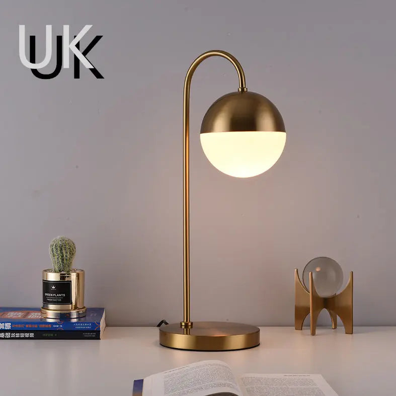 Golden Table Lamp Londecor